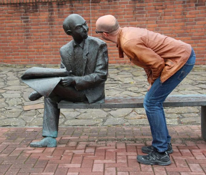 Outdoor Photo Shooting With clean and Beautiful